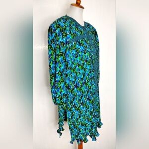 VINTAGE DIANE FRES PLEATED POLY LONG BLOUSE